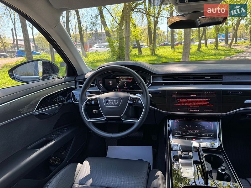 Седан Audi A8 2024 в Хмельницком