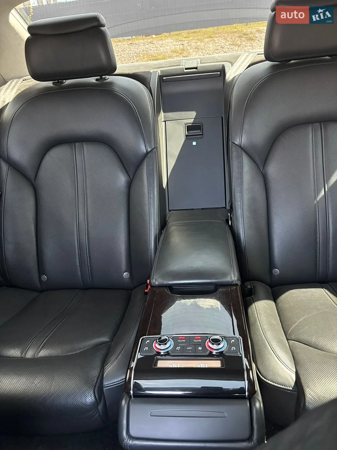2012 Audi A8 - мініатюра 36