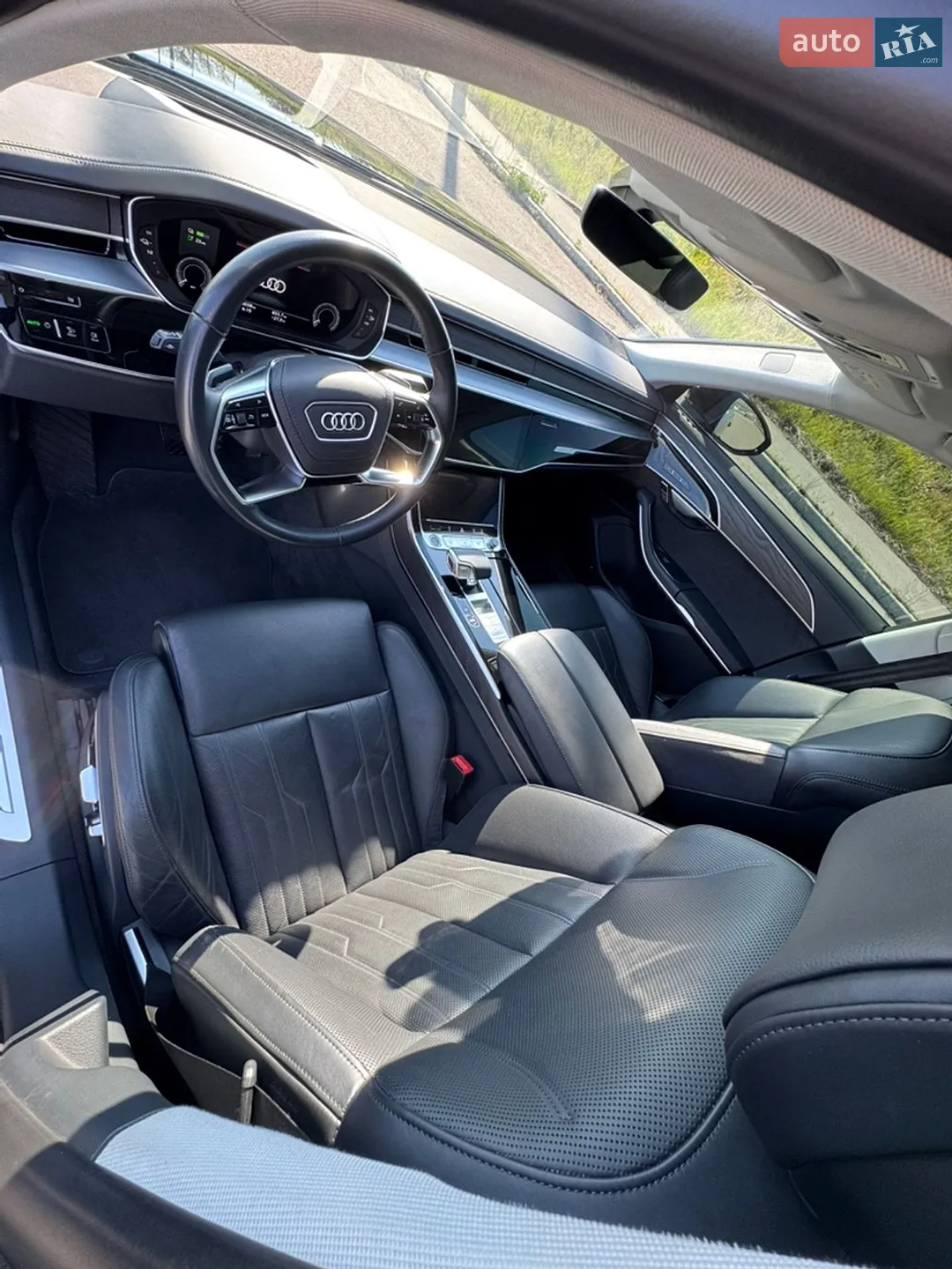 2022 Audi A8 - мініатюра 10