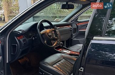 Седан Audi A8 2001 в Києві