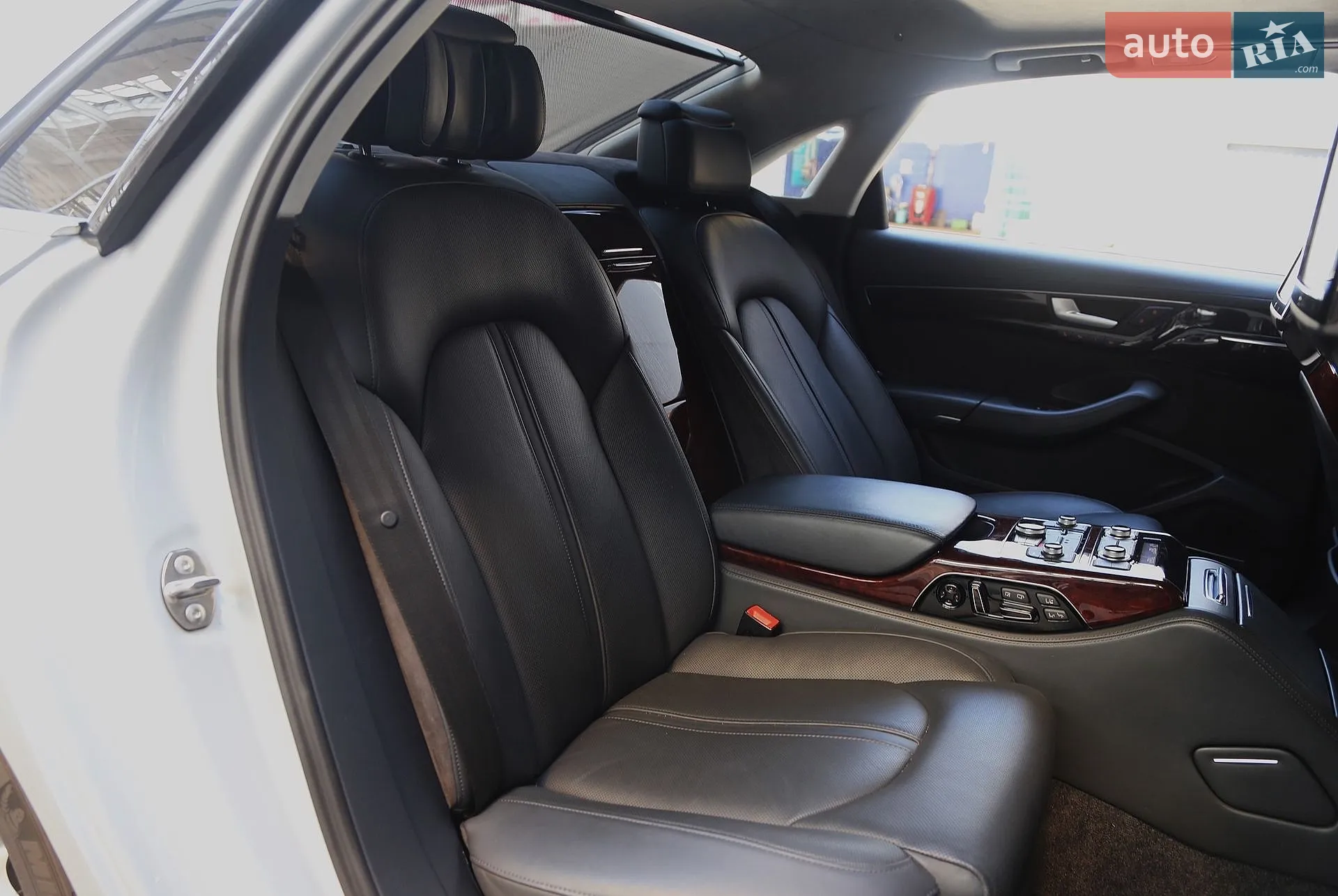 2013 Audi A8 - мініатюра 11
