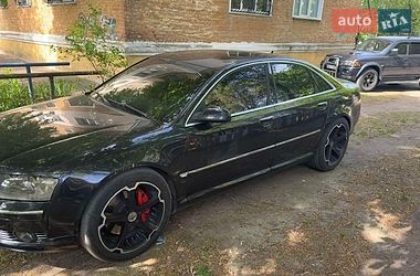 Седан Audi A8 2004 в Прилуках