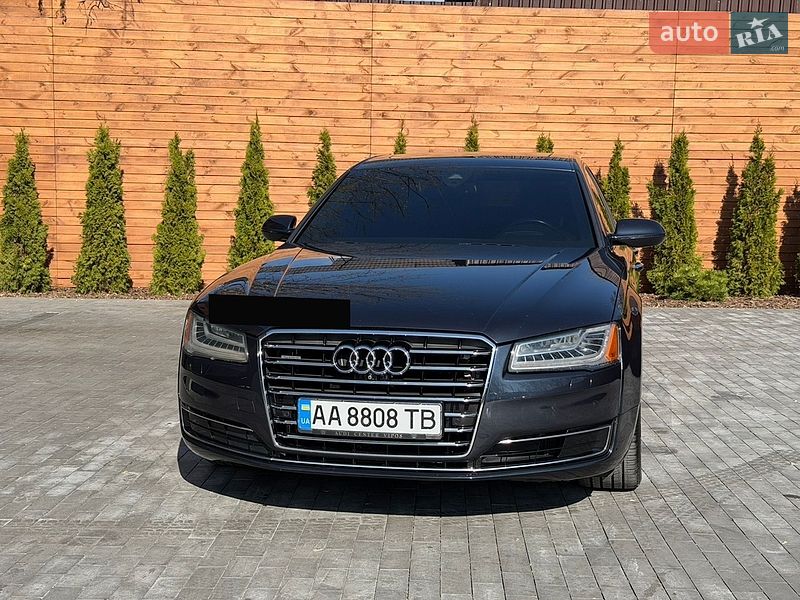 Седан Audi A8 2015 в Киеве