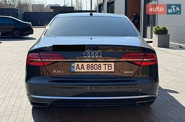 Седан Audi A8 2015 в Киеве