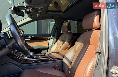 Седан Audi A8 2015 в Киеве