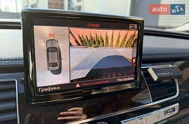 Седан Audi A8 2015 в Киеве
