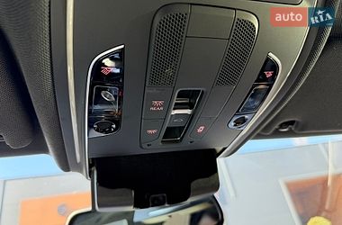 Седан Audi A8 2015 в Киеве
