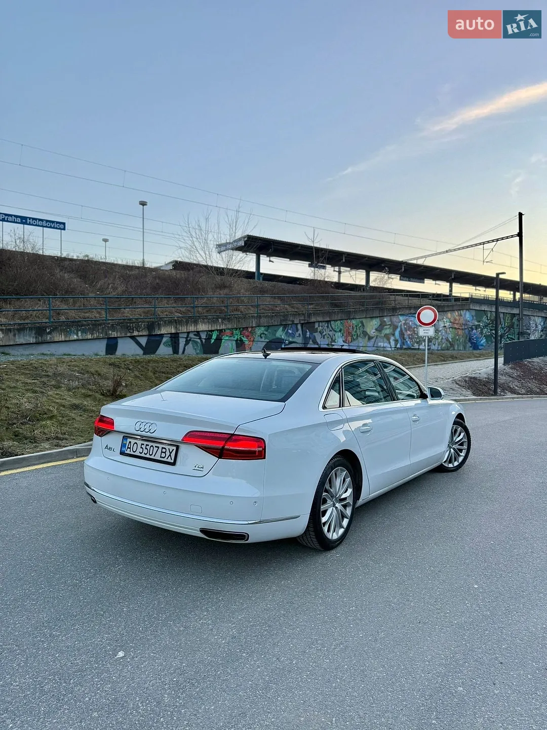 2014 Audi A8 - мініатюра 4
