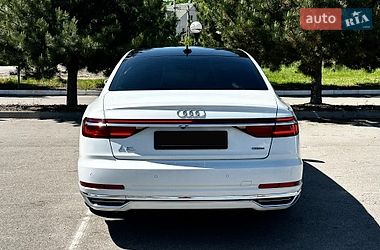 Седан Audi A8 2019 в Києві