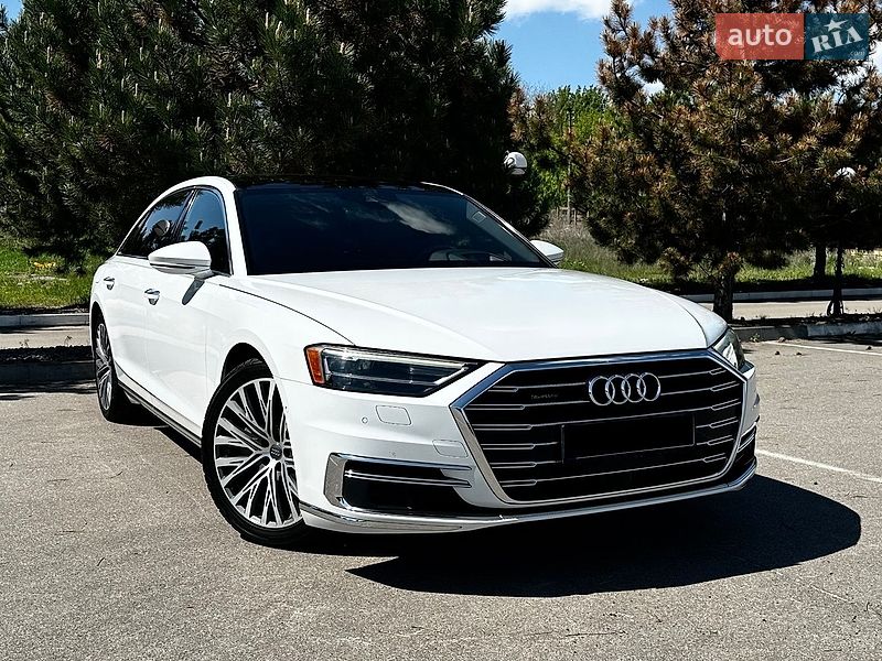 Седан Audi A8 2019 в Києві