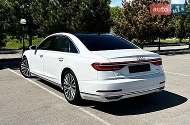 Седан Audi A8 2019 в Києві