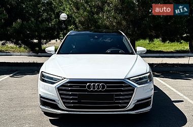Седан Audi A8 2019 в Києві
