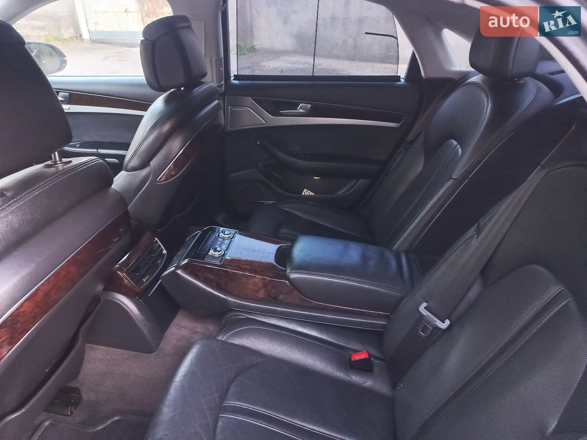 2010 Audi A8 - мініатюра 20