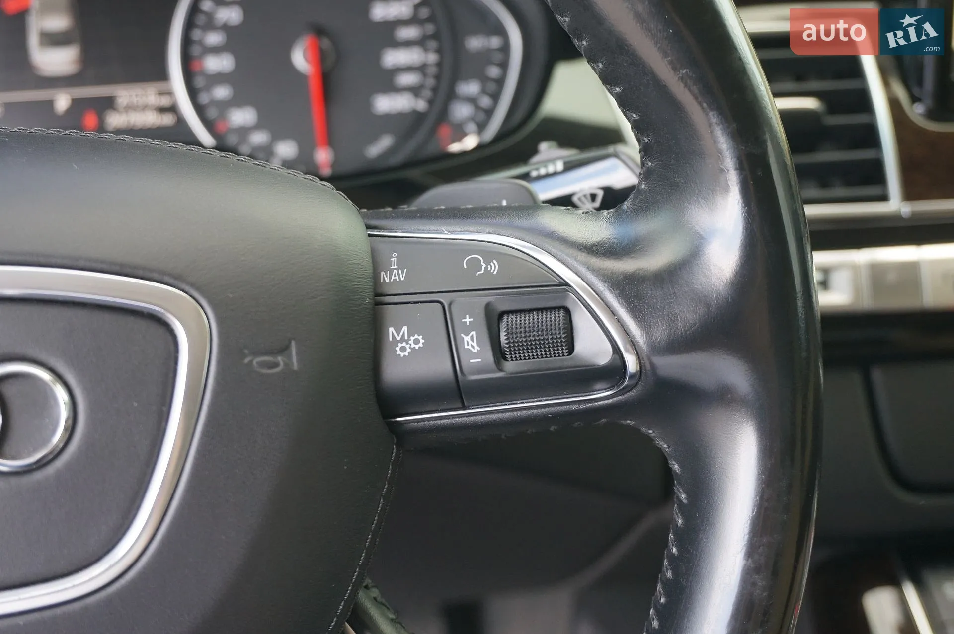 2012 Audi A8 - мініатюра 47