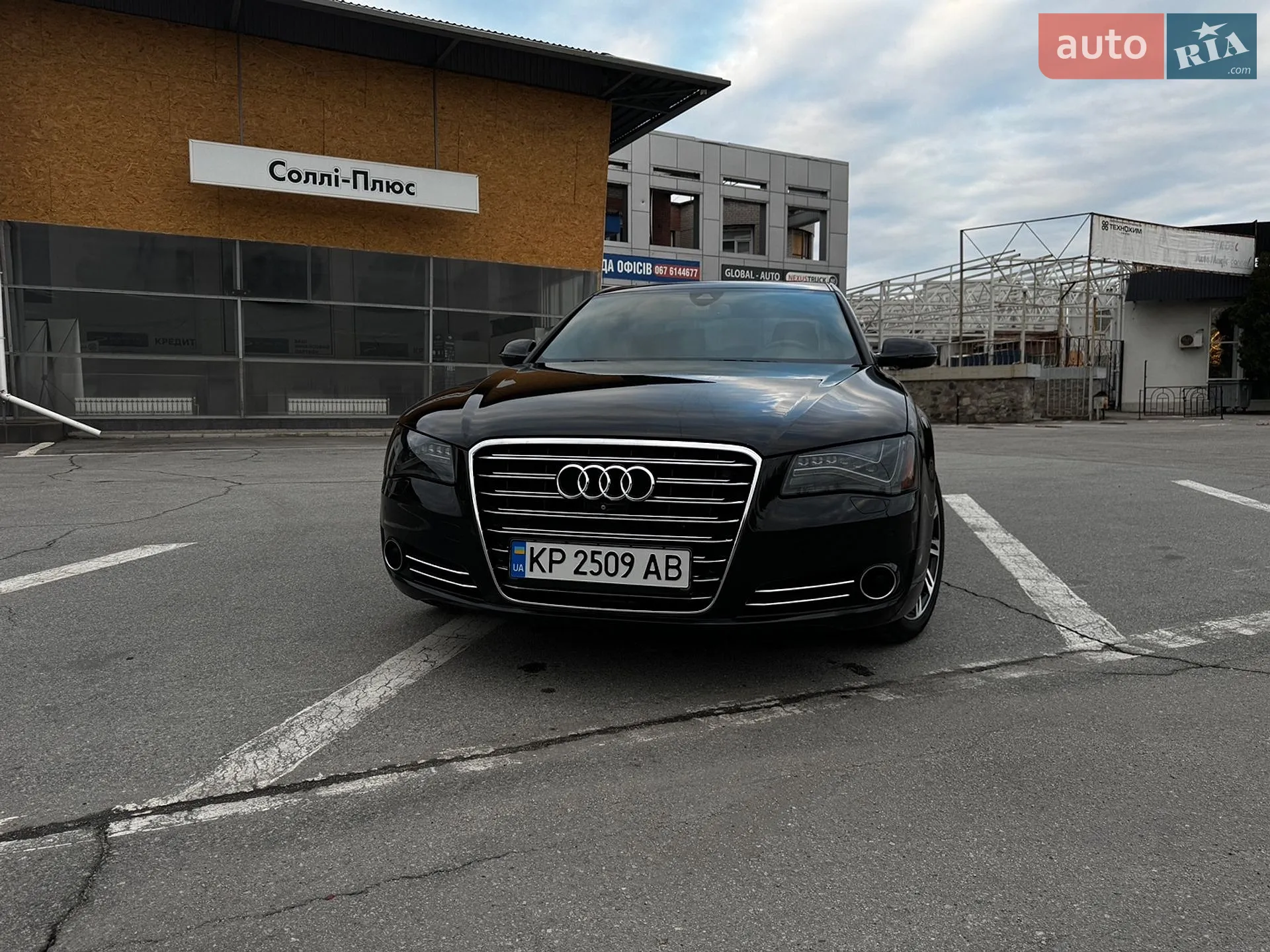 2013 Audi A8 - мініатюра 2