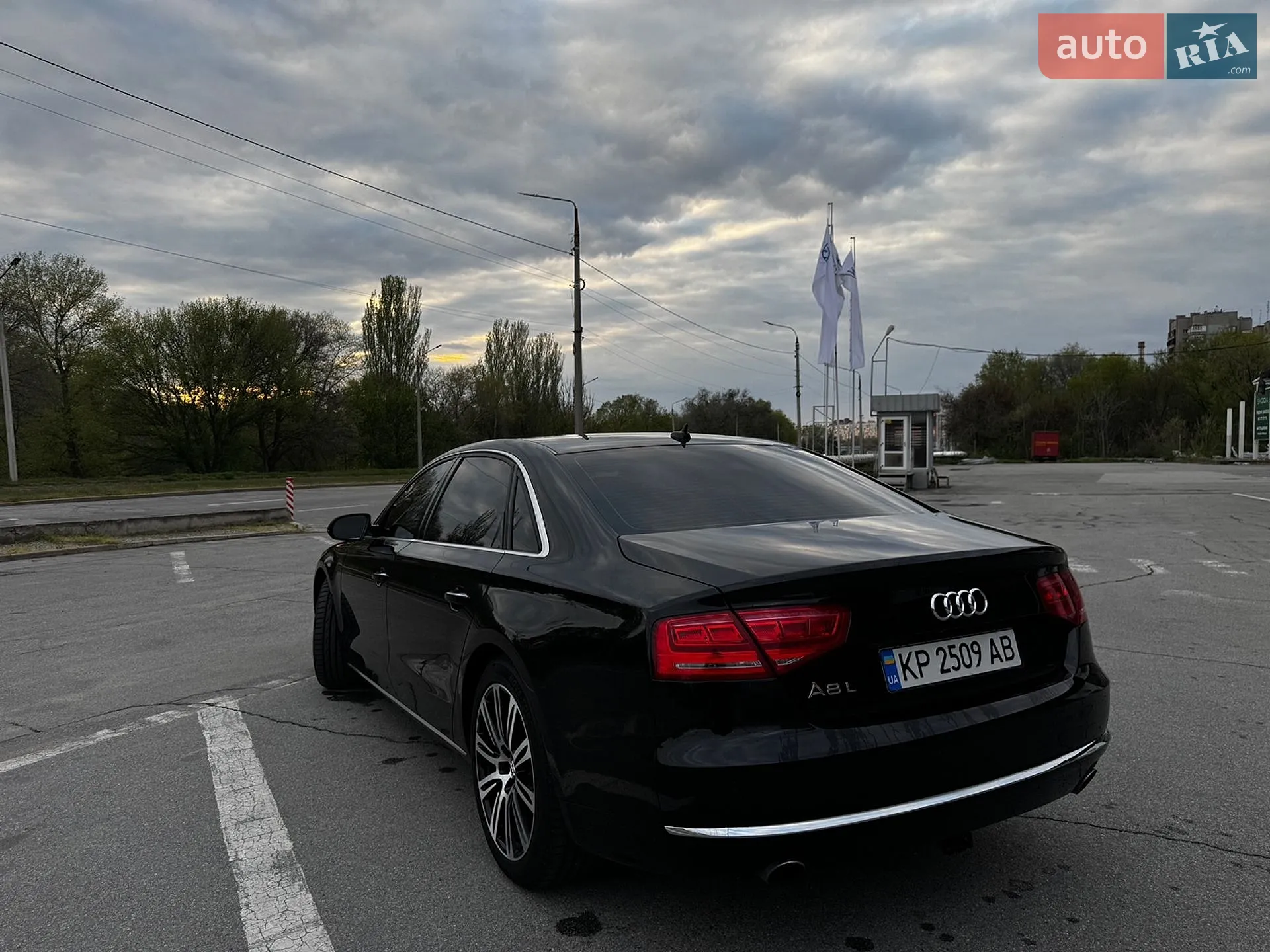 2013 Audi A8 - мініатюра 13
