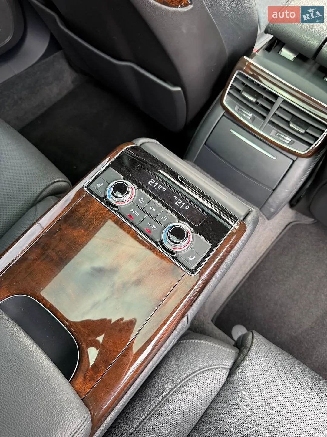 2016 Audi A8 - мініатюра 39