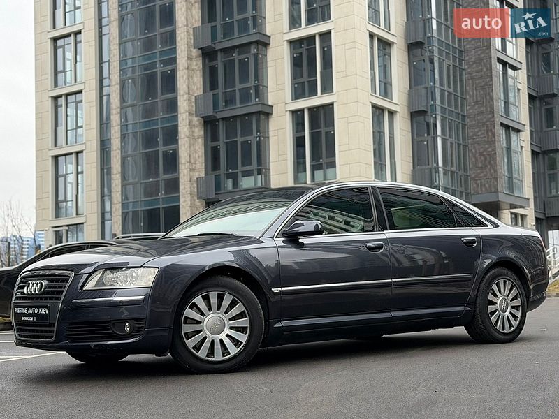 Седан Audi A8 2006 в Киеве