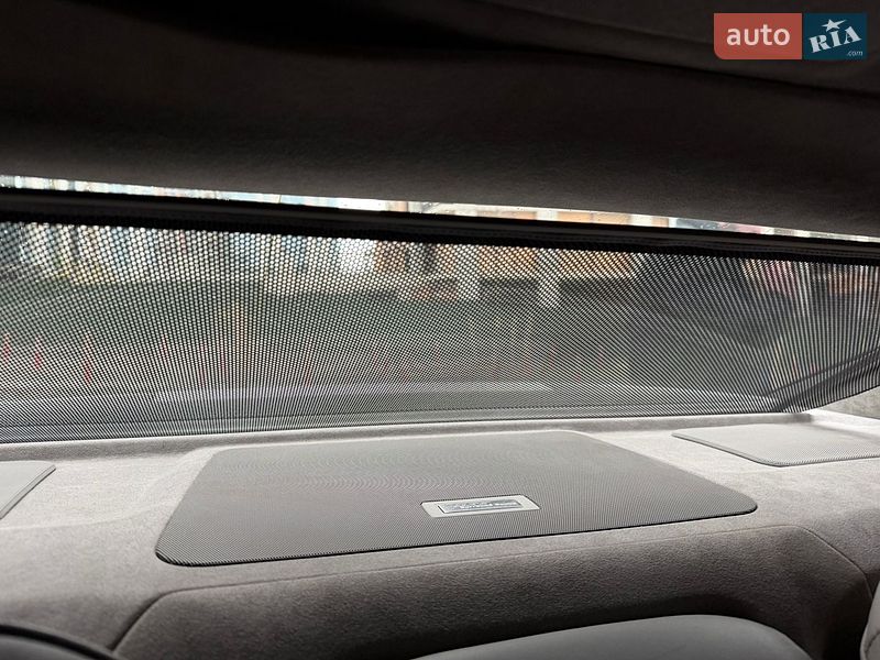 Седан Audi A8 2006 в Киеве