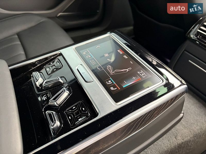Седан Audi A8 2020 в Києві