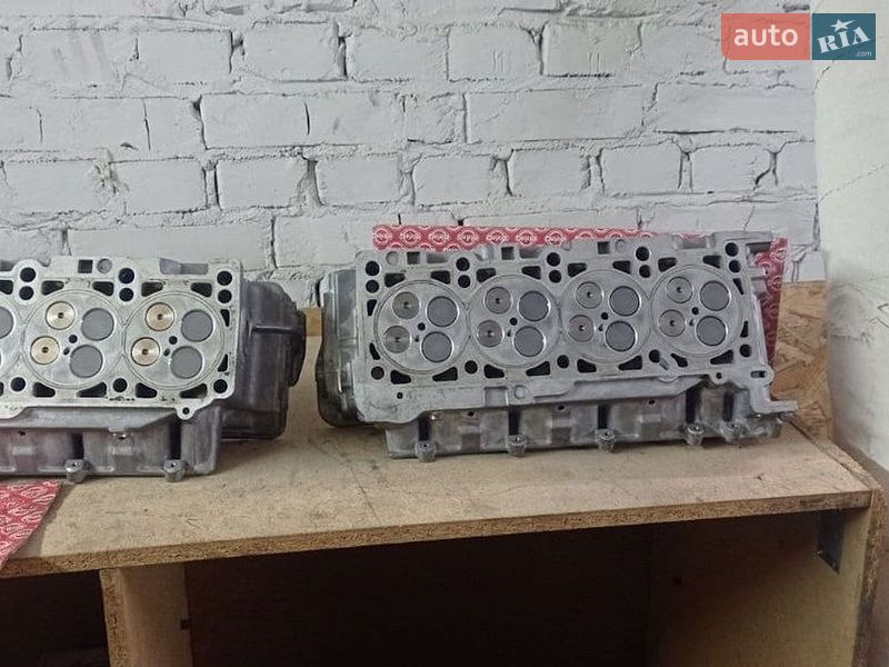 Седан Audi A8 2004 в Днепре