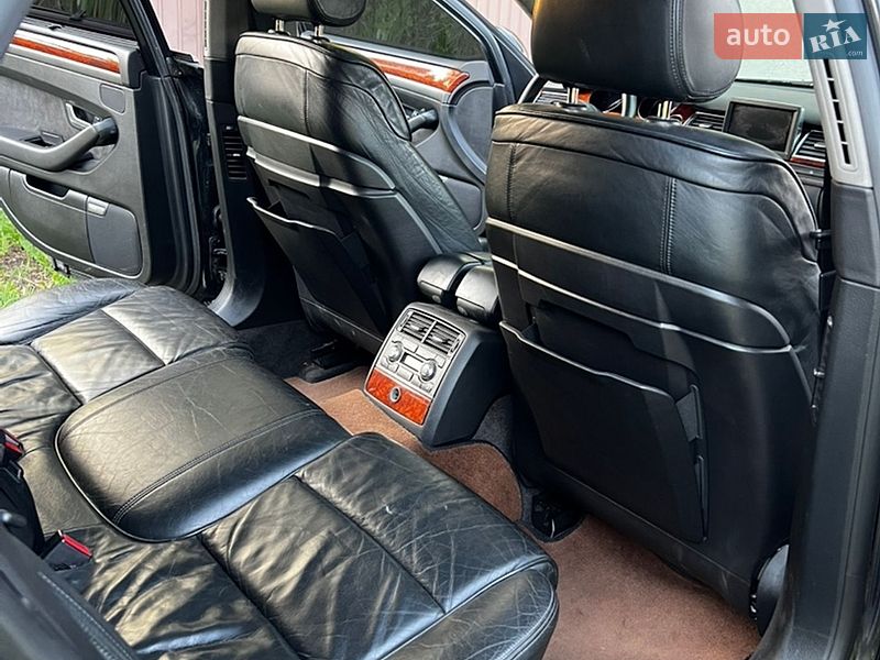 Седан Audi A8 2003 в Николаеве