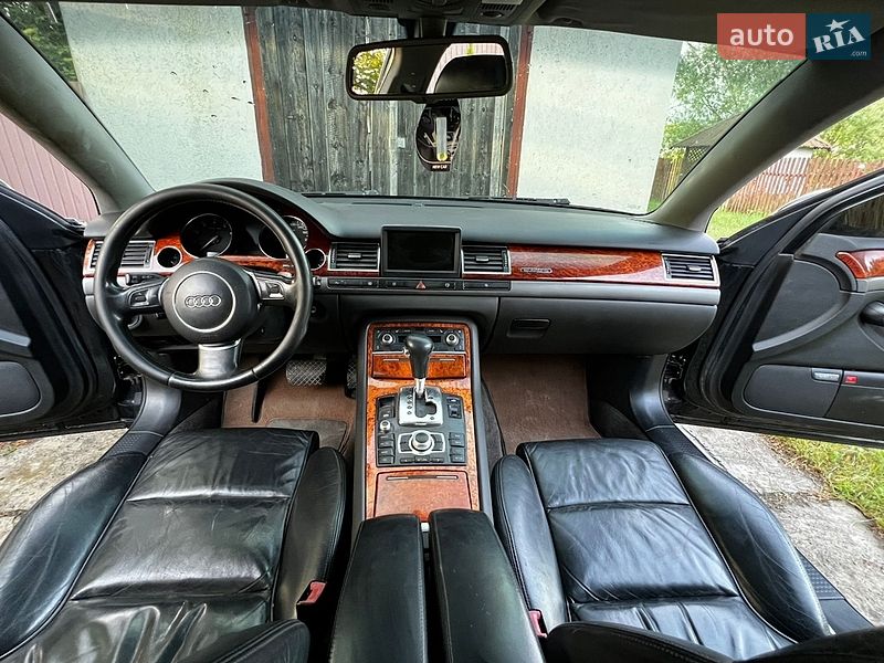 Седан Audi A8 2003 в Николаеве