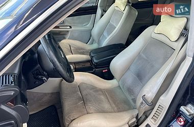 Седан Audi A8 1998 в Каменец-Подольском