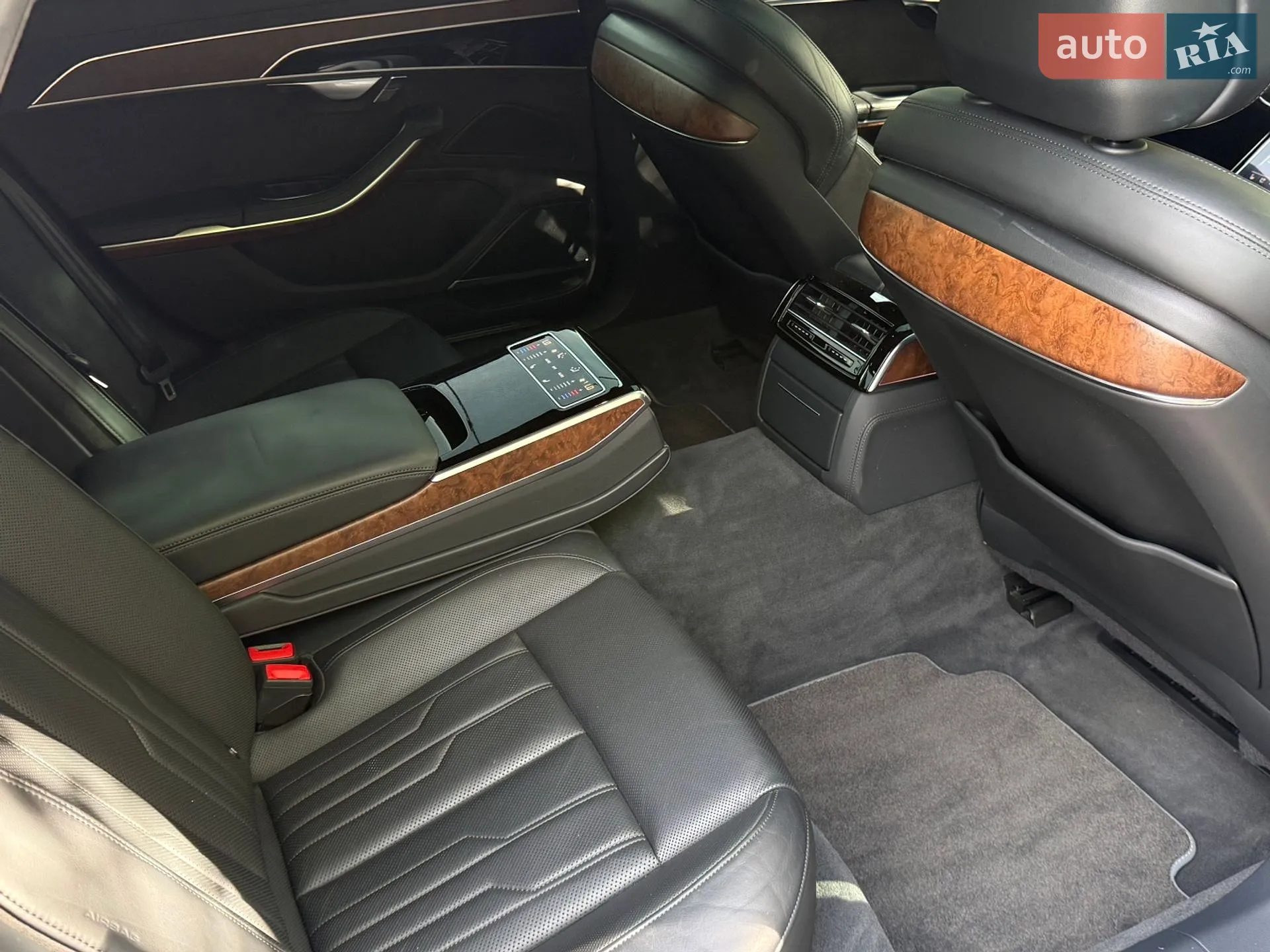 2019 Audi A8 - мініатюра 9
