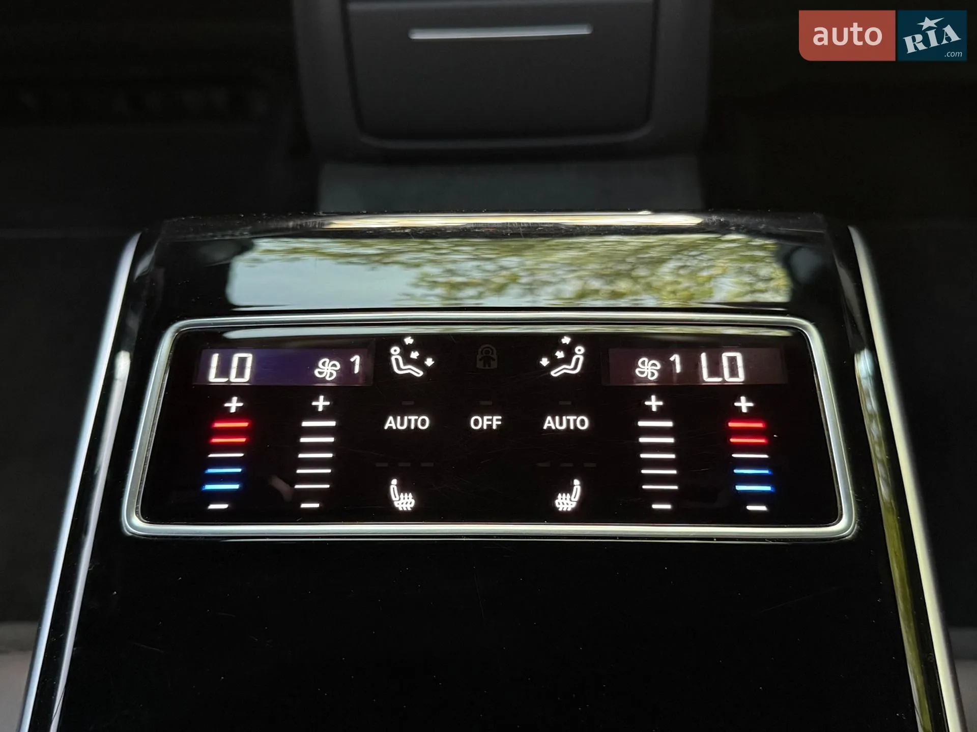 2019 Audi A8 - мініатюра 10