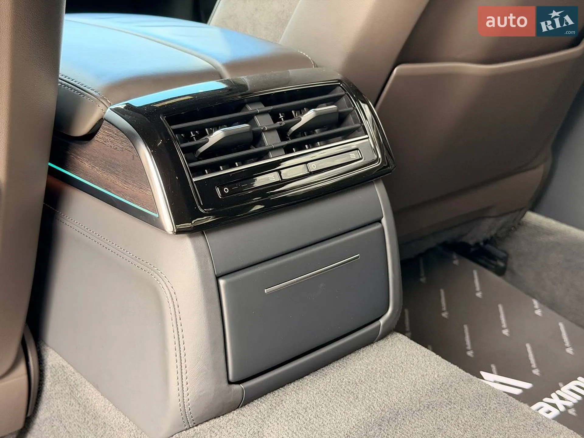 2021 Audi A8 - мініатюра 27