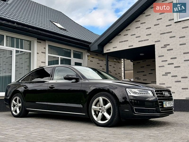 Седан Audi A8 2014 в Первомайську