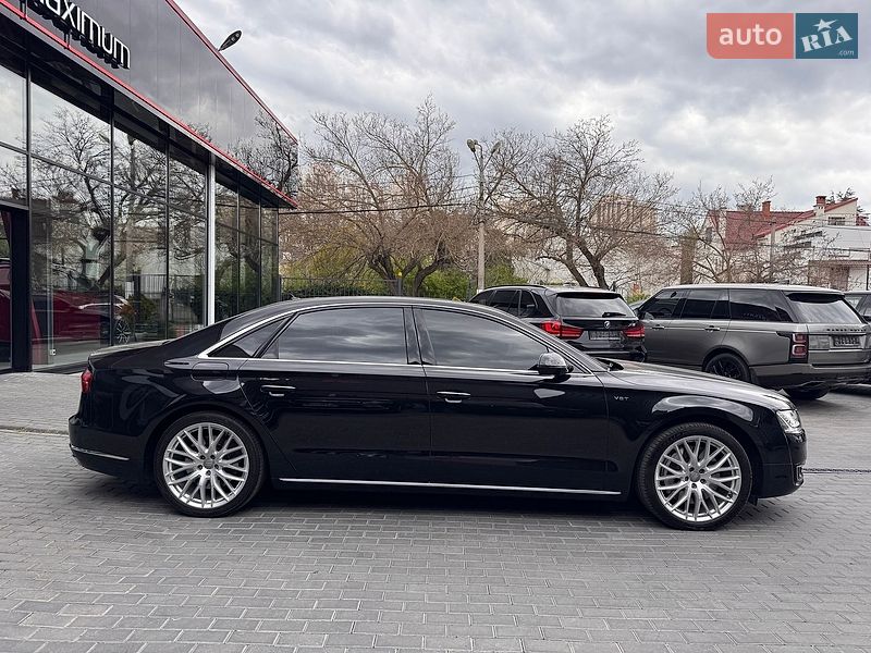 Седан Audi A8 2015 в Одессе
