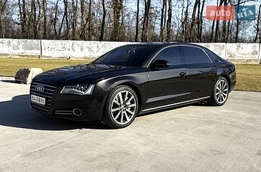 Седан Audi A8 2013 в Луцьку