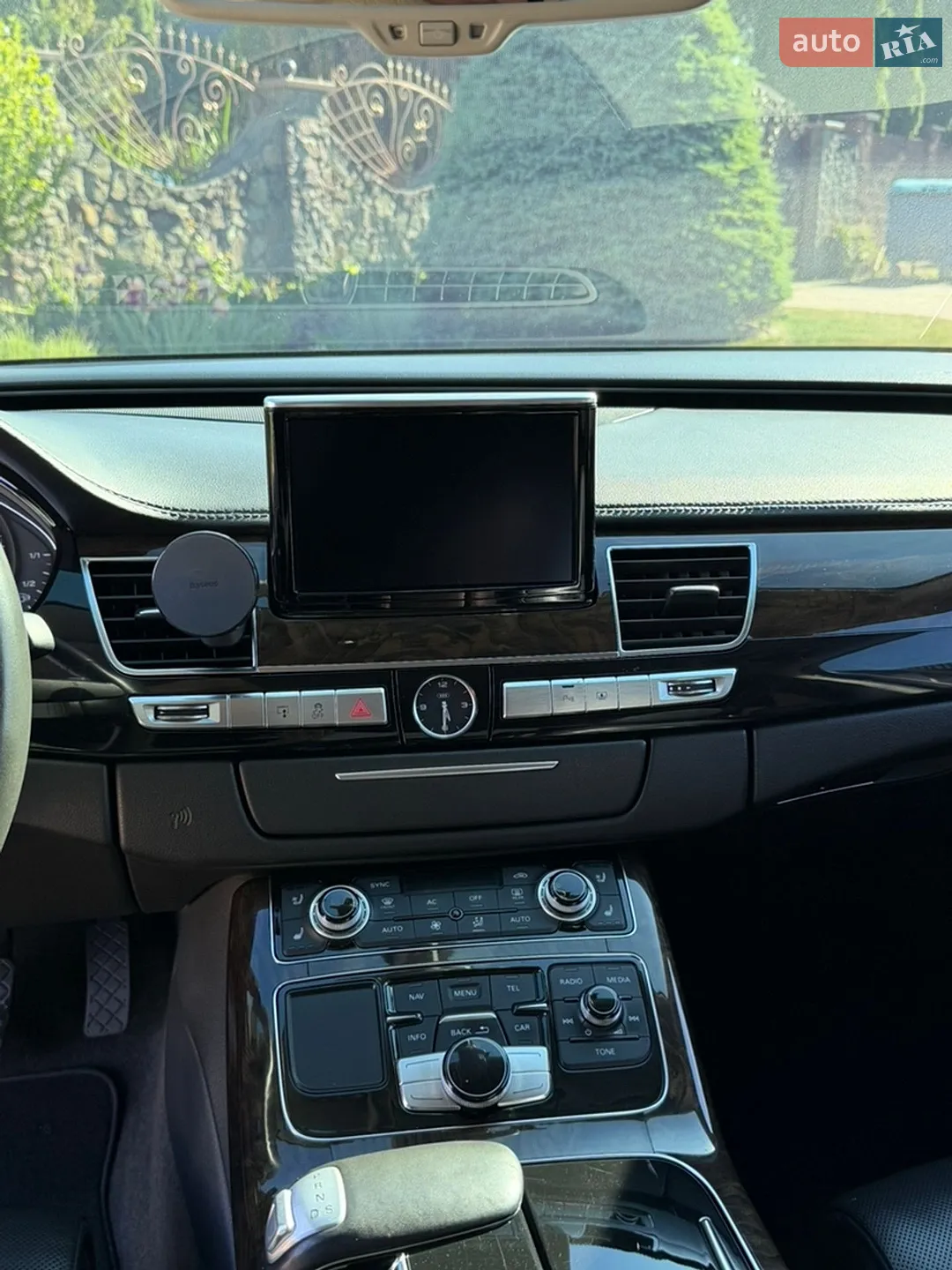 2012 Audi A8 - мініатюра 16