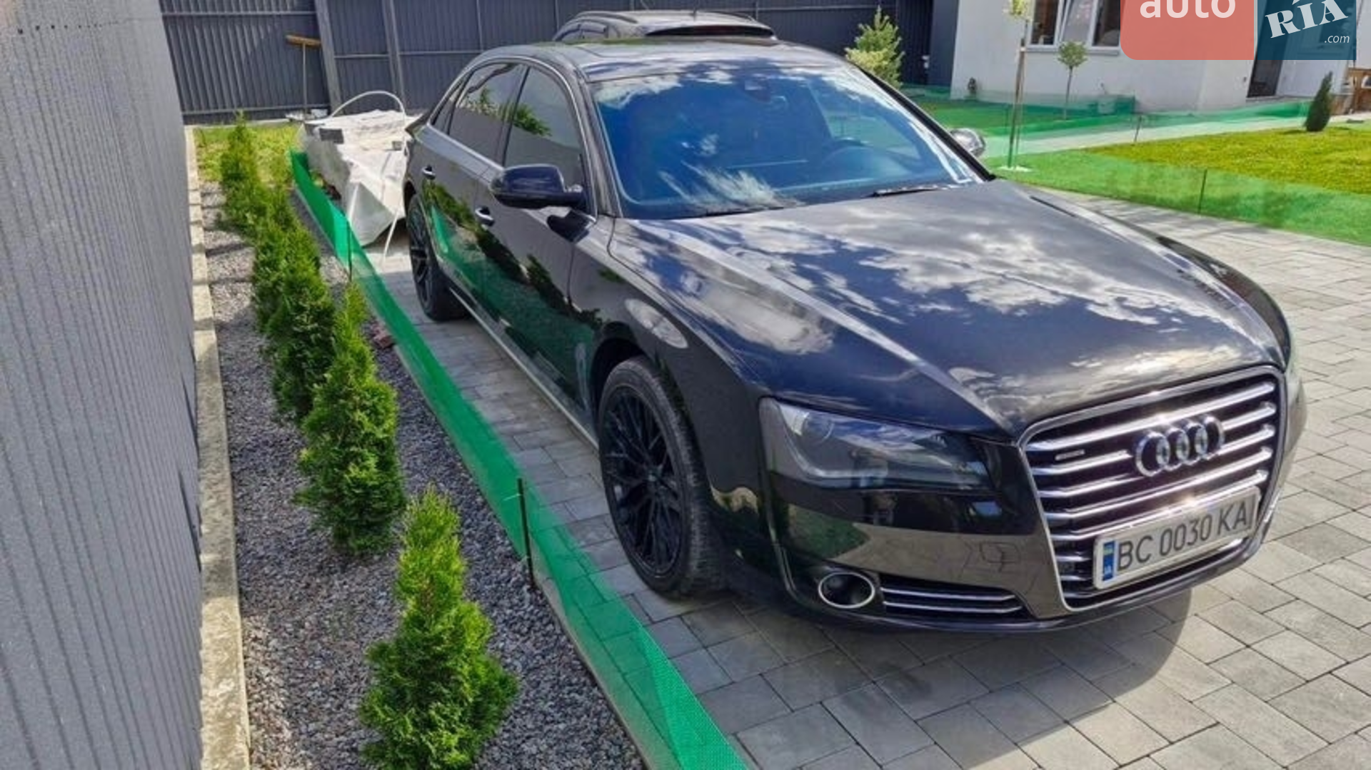 2012 Audi A8 - фото 1