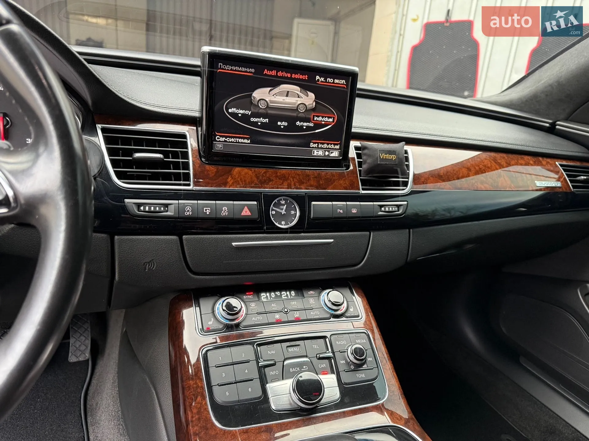 2012 Audi A8 - мініатюра 29