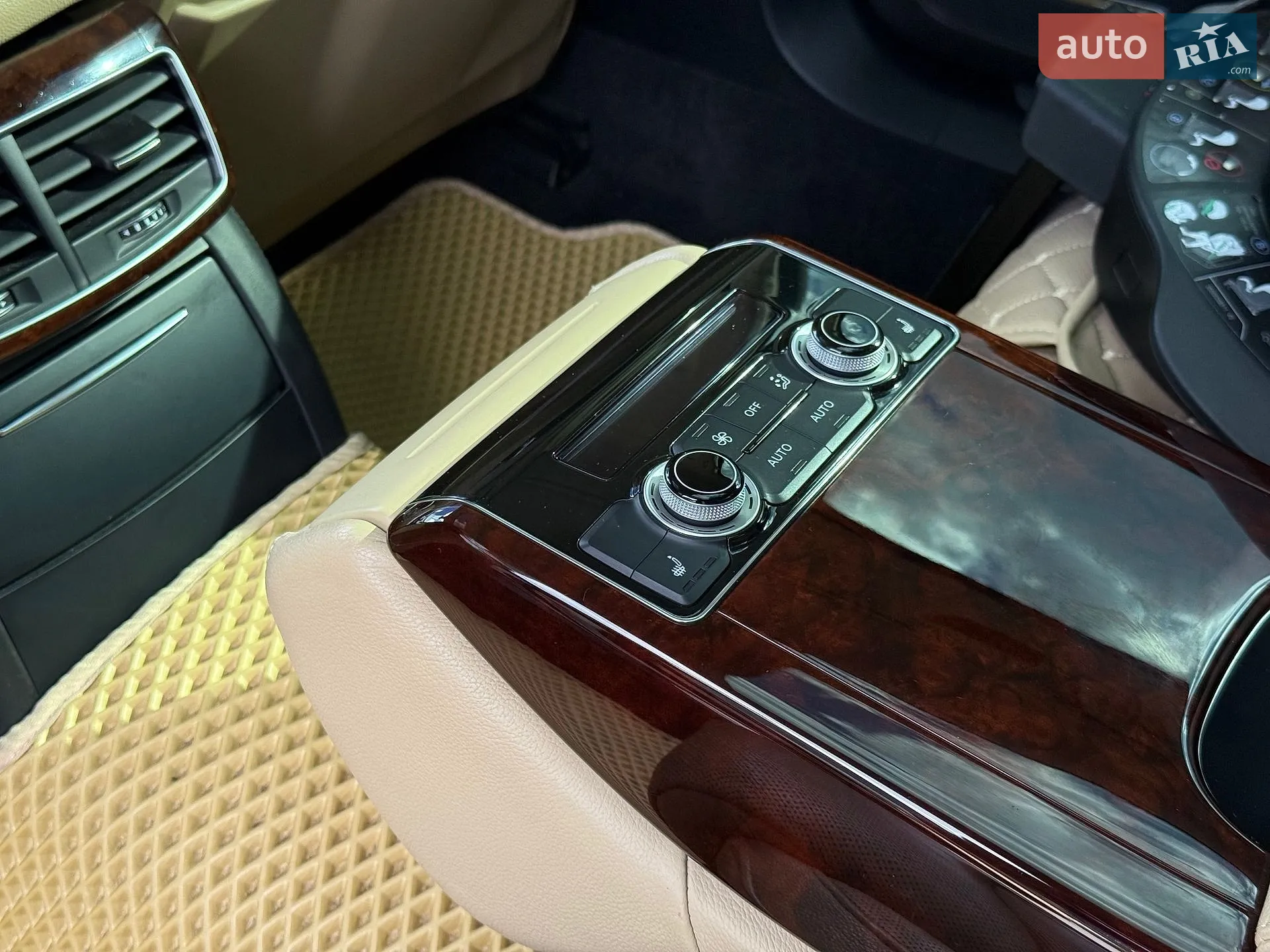 2014 Audi A8 - мініатюра 14