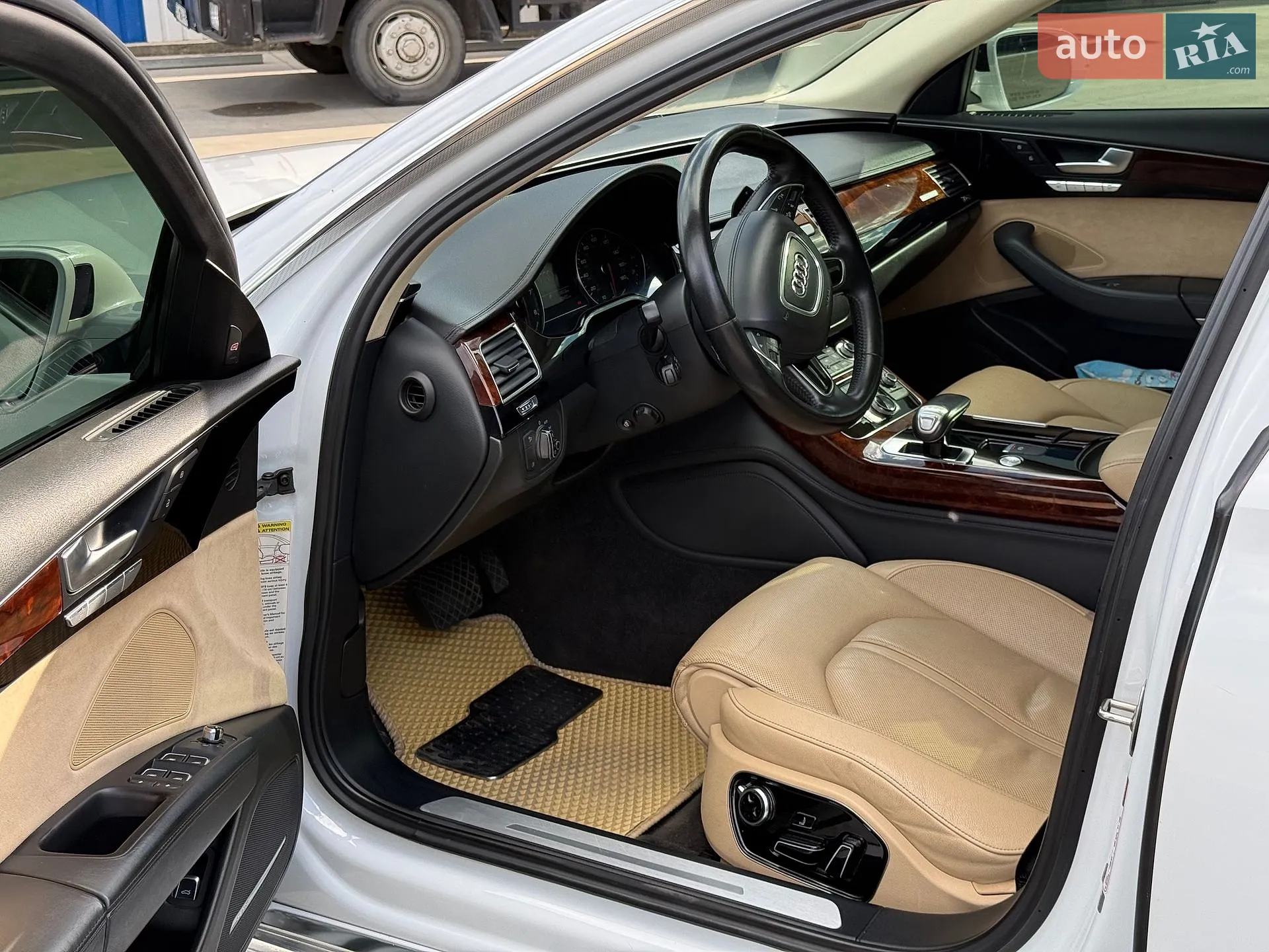 2014 Audi A8 - мініатюра 16