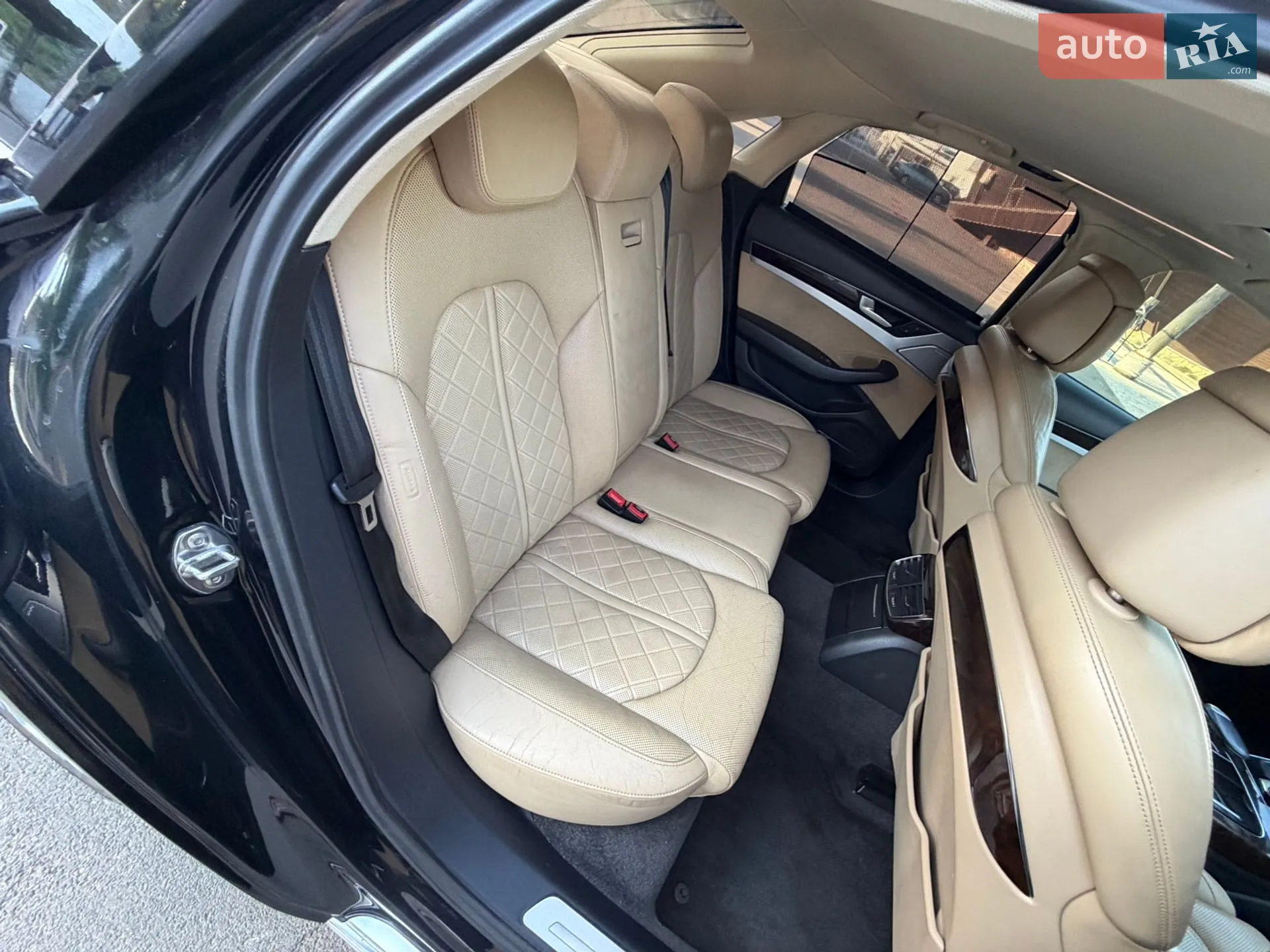 2011 Audi A8 - мініатюра 90