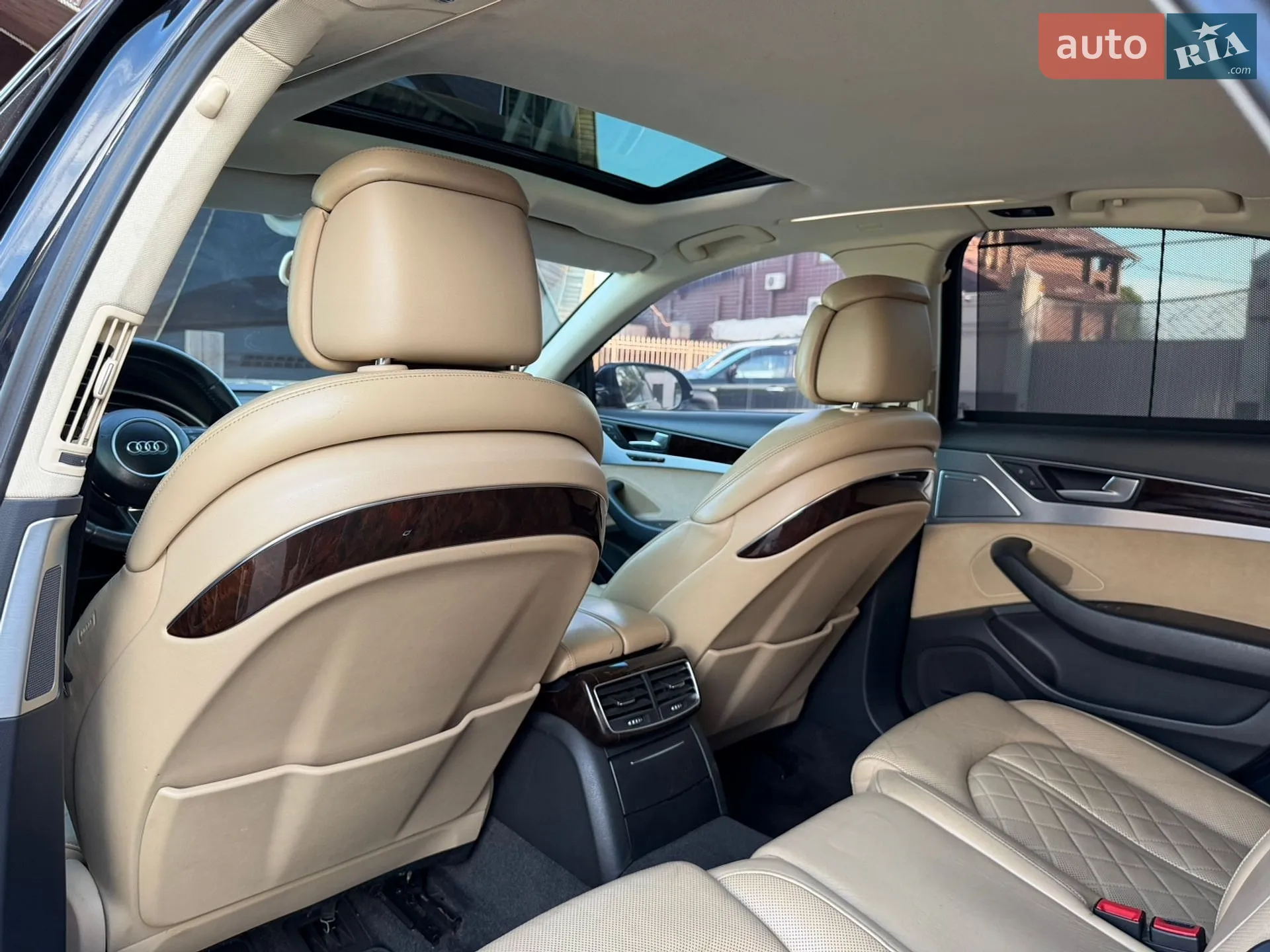 2011 Audi A8 - мініатюра 102