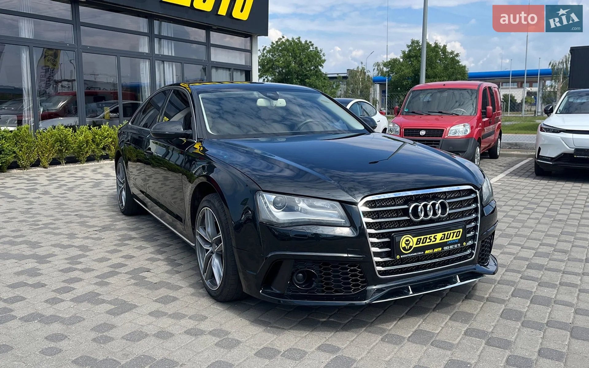 2011 Audi A8 - фото 1