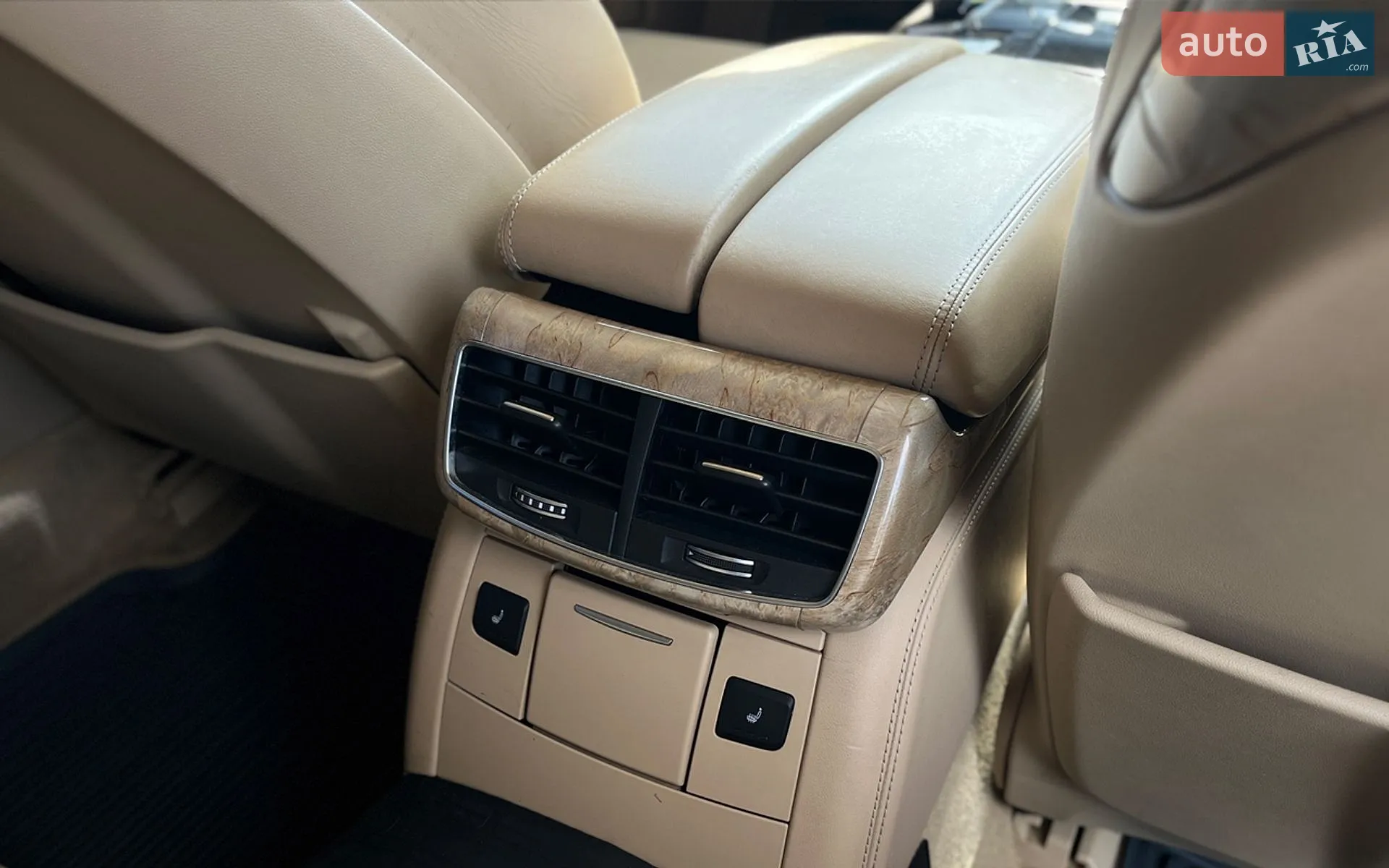 2011 Audi A8 - мініатюра 27