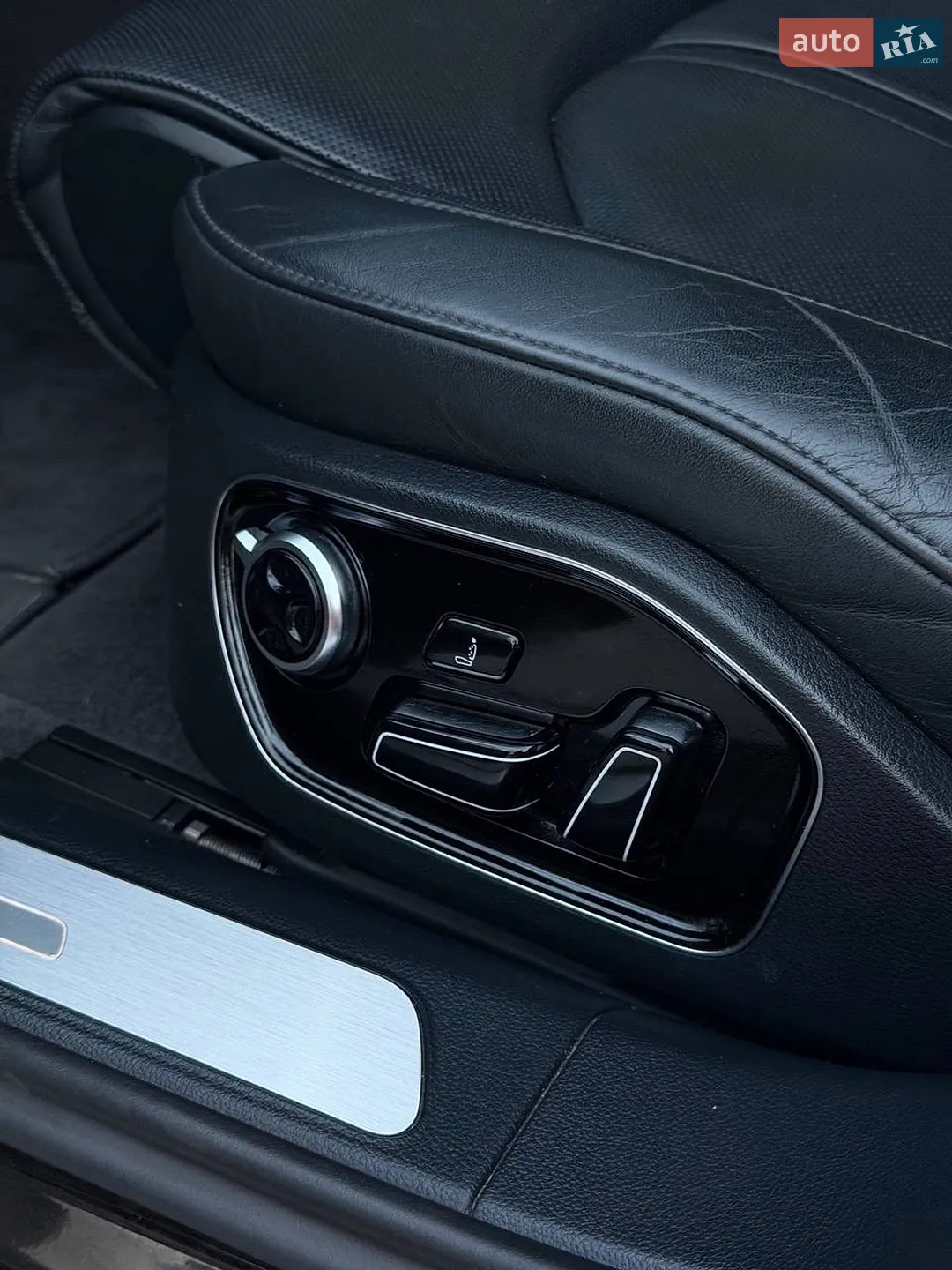 2011 Audi A8 - мініатюра 35