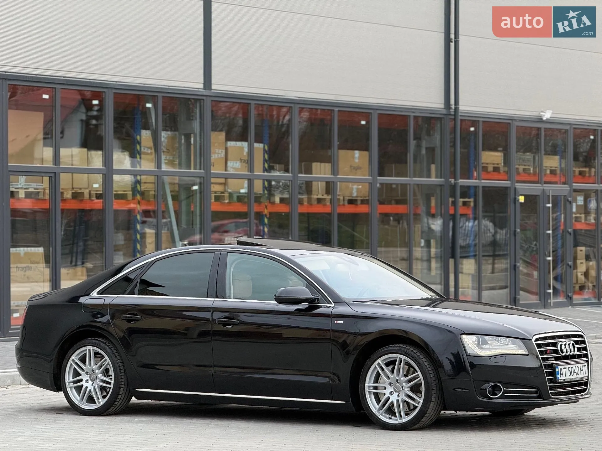 2011 Audi A8 - мініатюра 2