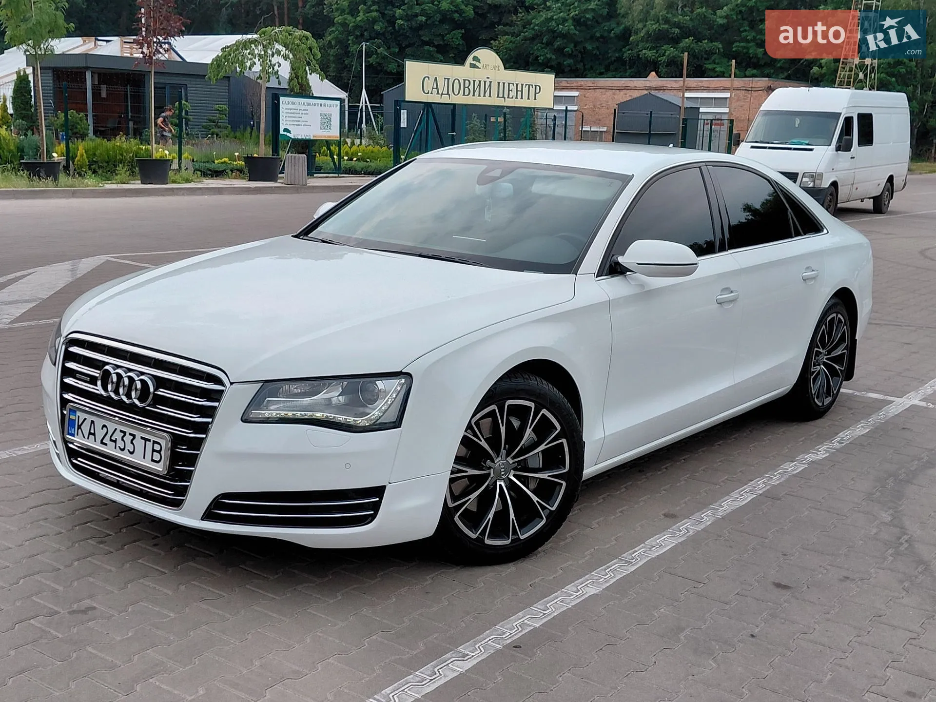 Audi A8 2011 VIN WAUZZZ4H1BN023307 фото оголошення 4 з 8