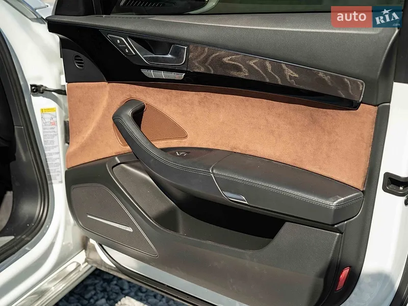 Audi A8 2015 VIN WAU3RAFD3GN007022 фото оголошення 48 з 96