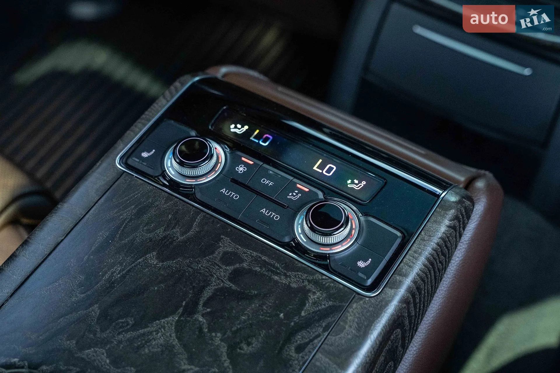 2015 Audi A8 - мініатюра 45