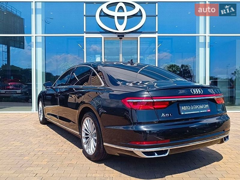 Седан Audi A8 2020 в Киеве