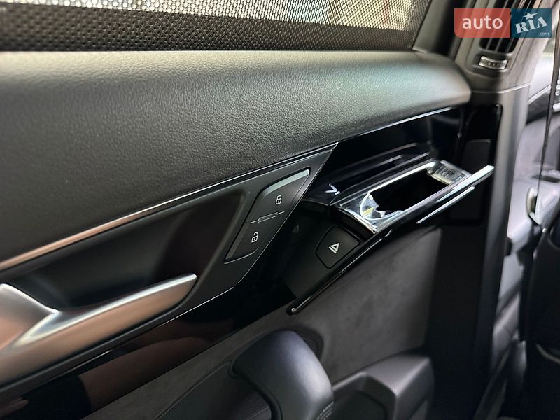 Седан Audi A8 2015 в Тернополе